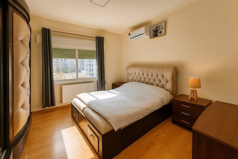 Central Family Apartment