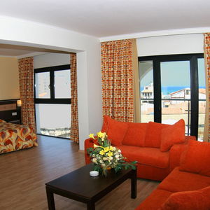 Hotel Livadhiotis cazare Larnaca