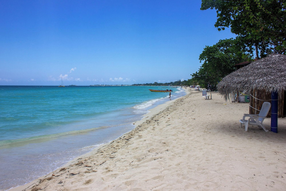 Hotel Barry's Rooms Negril