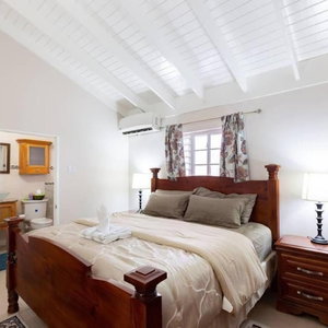 Hotel Loft - Sleeps 4 - Parking - Balcony cazare New Kingston