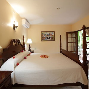 Hotel Negril Palms cazare Negril