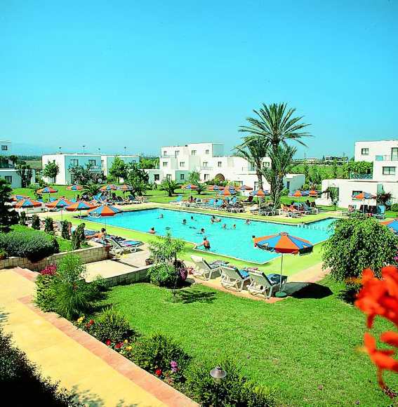 dal travel Aliathon Resort