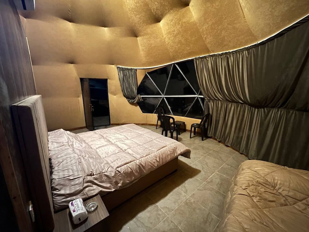 Wild Oryx Camp Bubbles