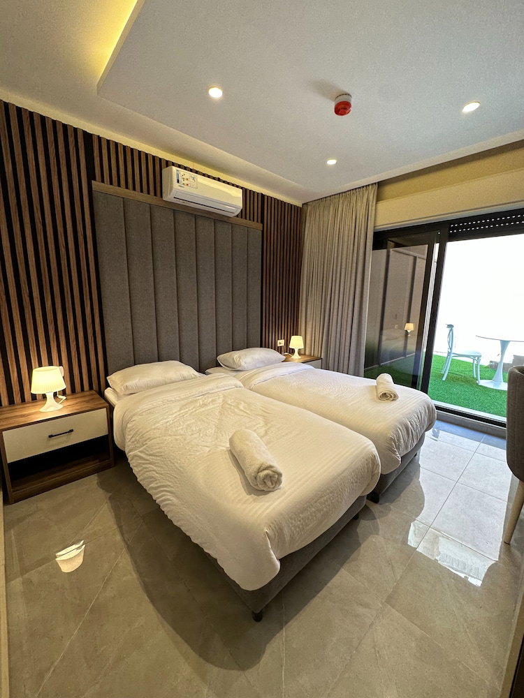 002 Al-Najeh Jre Apartments For Rent Ave