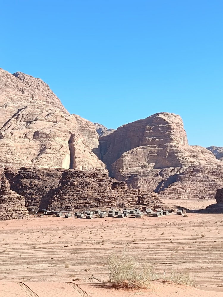 Hotel Wadirum Cave