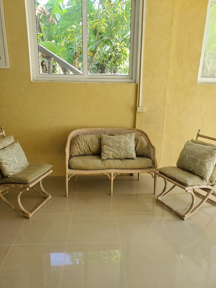Comfy Guest Rooms
