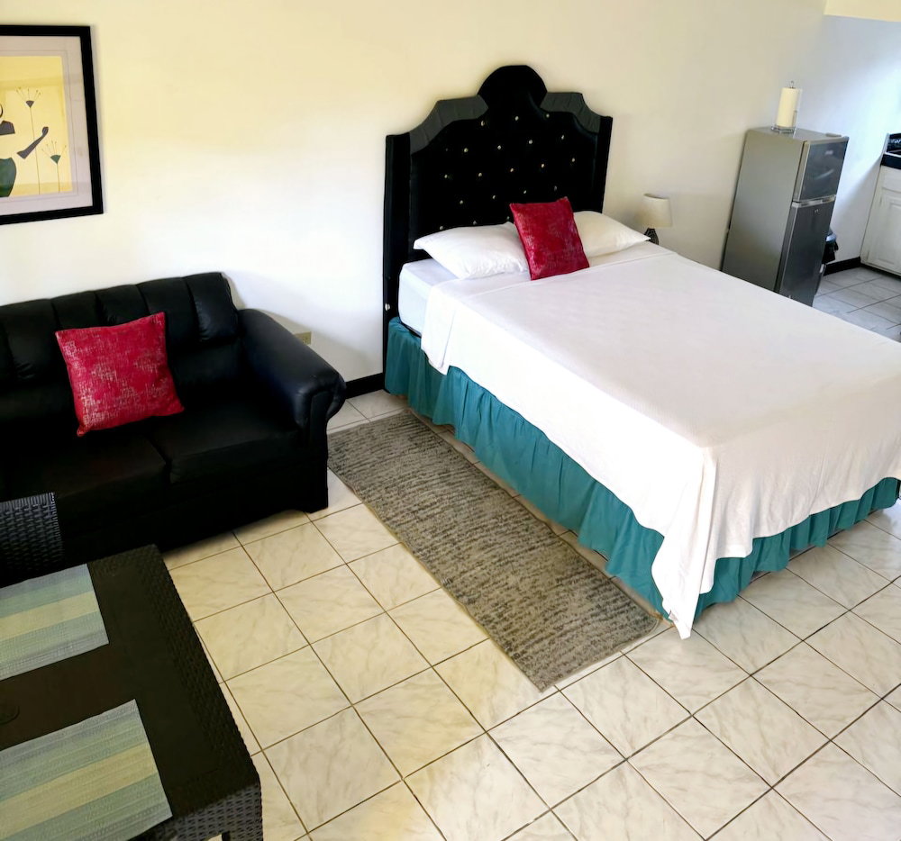 Hotel Seaesta Negril