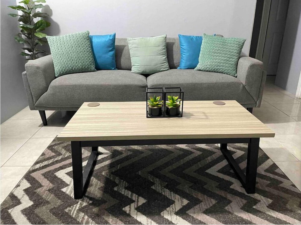 Hotel Modern Cozy 1Br Stay In New Kingston