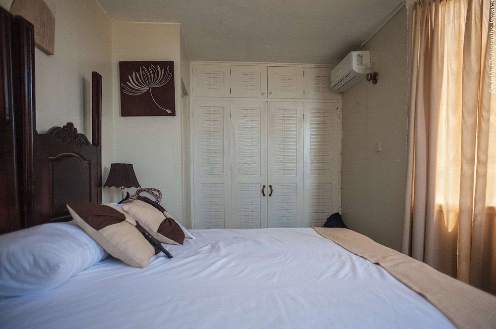 Columbus Heights Apartments