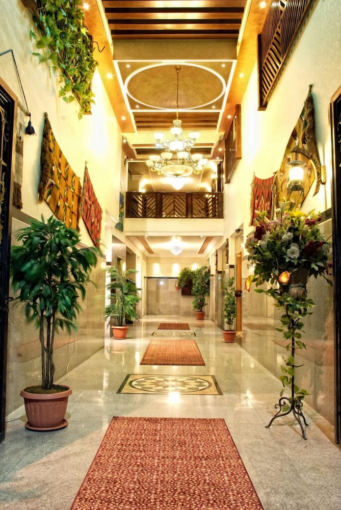 Hotel Jardaneh Hotel