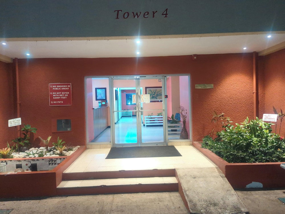 Beach Side Condos At Turtle Beach Towers