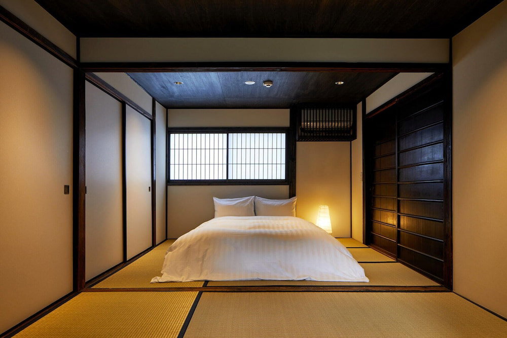 Yadoru Kyoto Hanare Washi No Yado