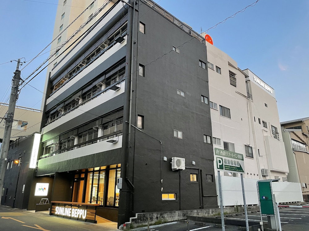 Hotel Guest House Sunline Beppu - Hostel
