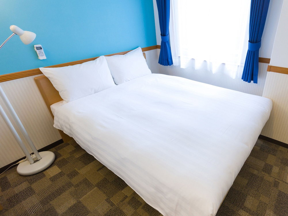 Toyoko Inn Yokohama Stadium Mae No.1