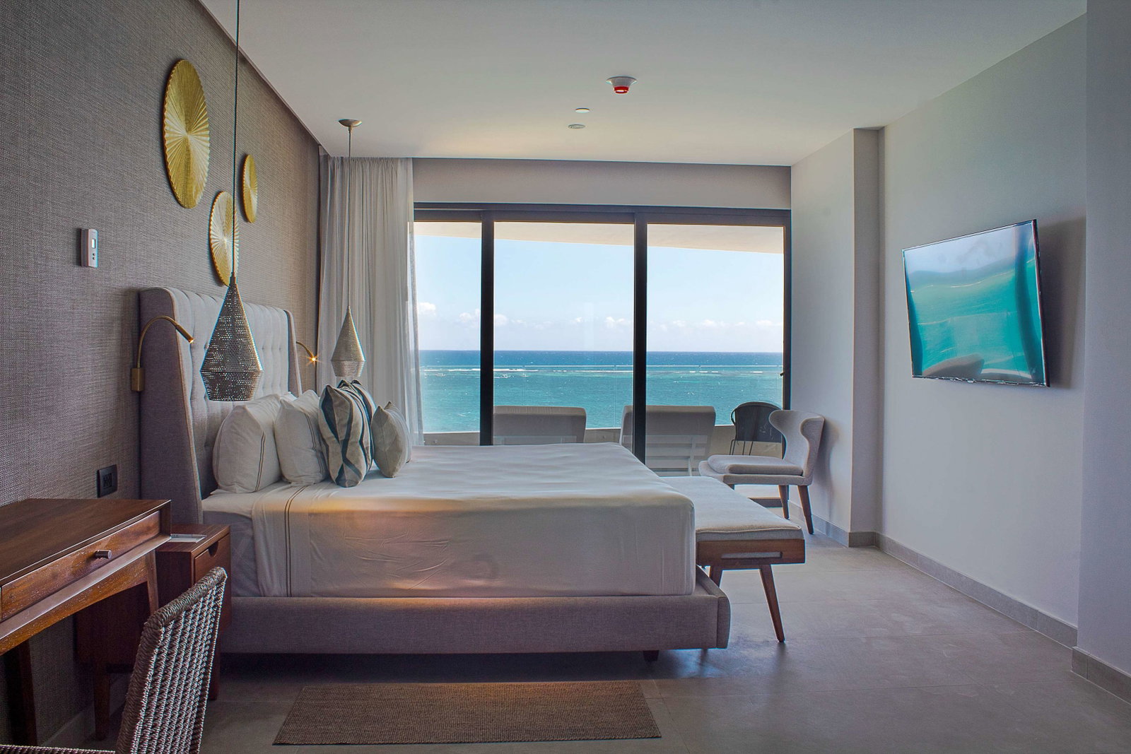 Hotel The Fives Oceanfront