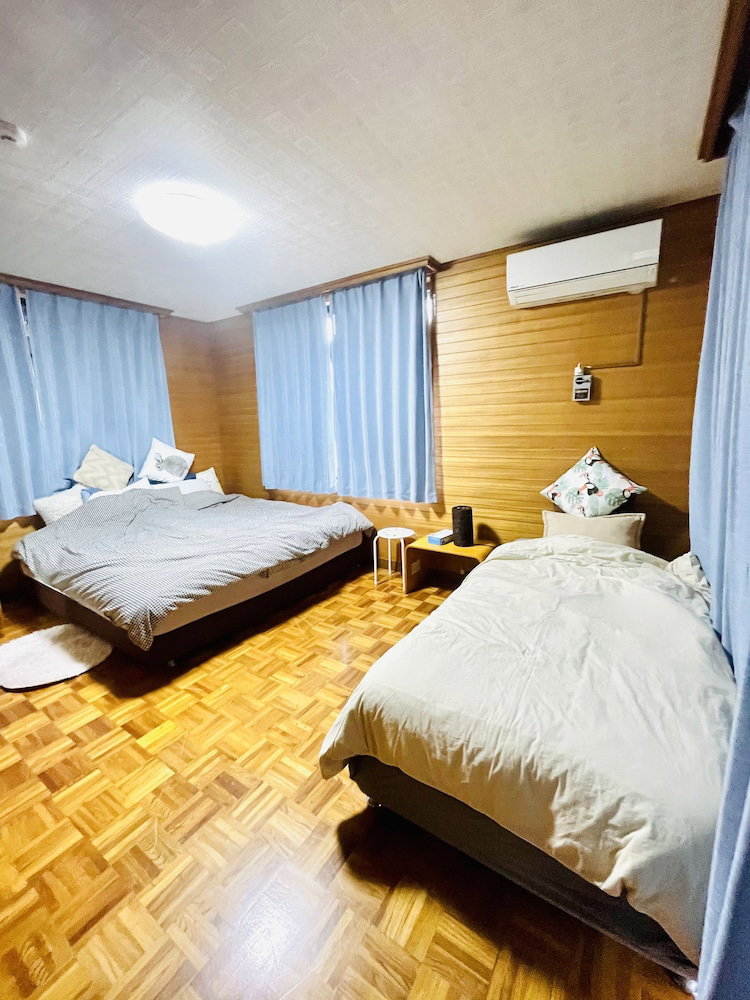 Chatan Beach House 1