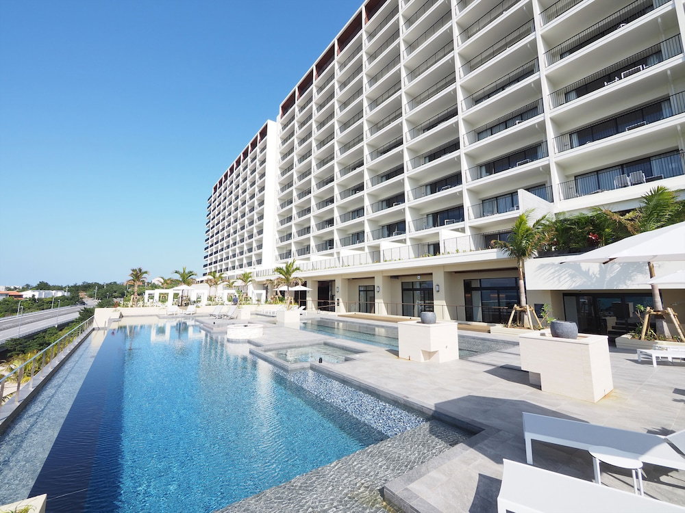Hotel Hiyori Ocean Resort Okinawa