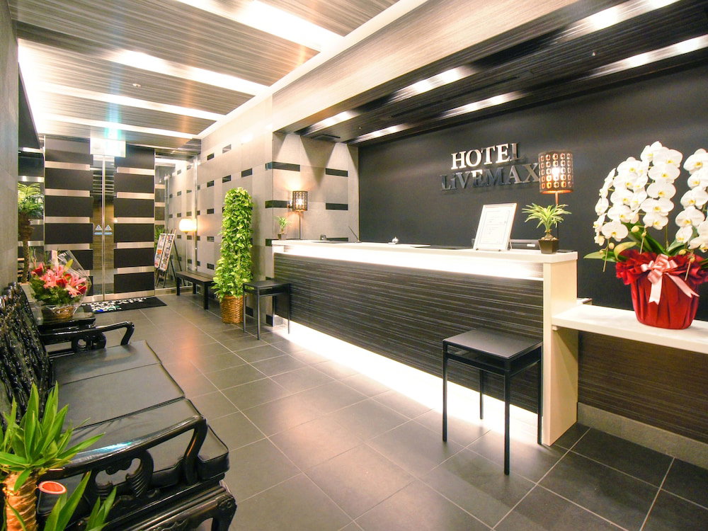 Hotel Live Max Yokohama Motomachi Ekimae