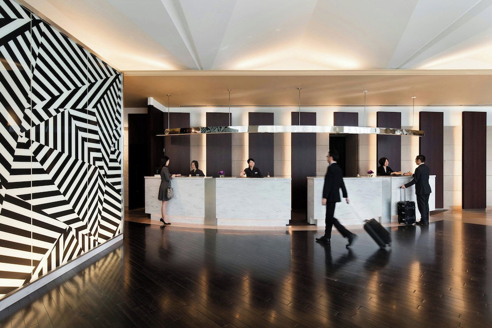 Courtyard By Marriott Shin-Osaka Station