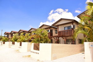 Hotel Churaumi Village cazare Motobu