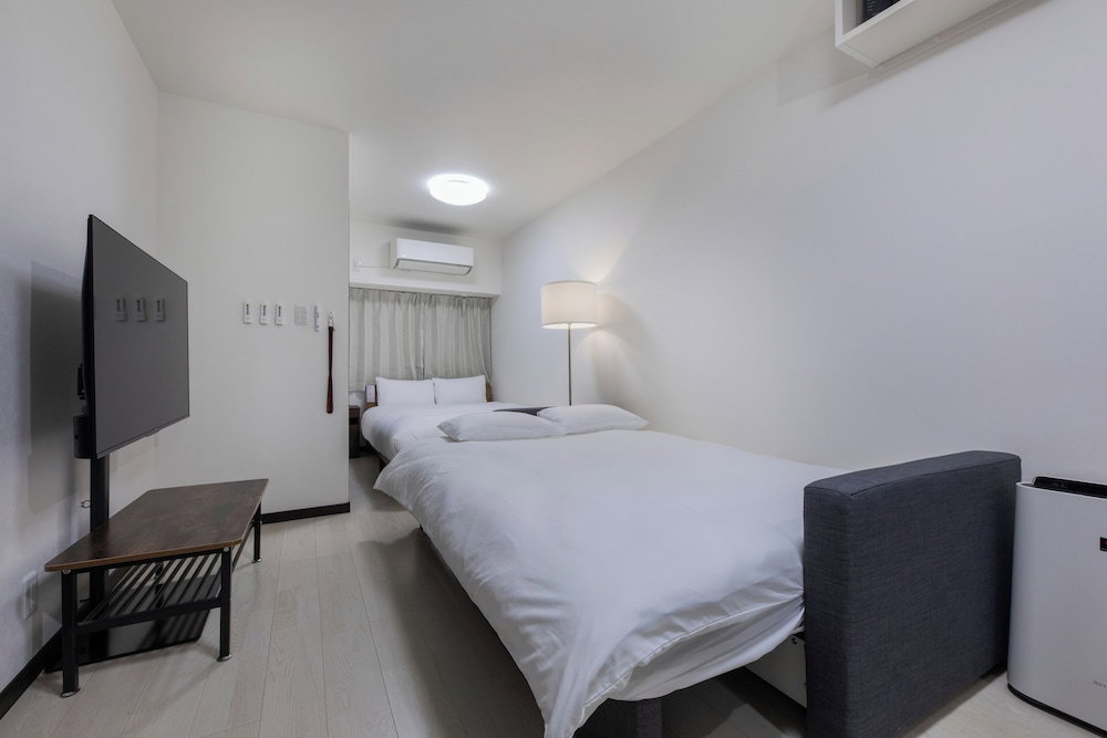 Hotel Arata Osaka Studio