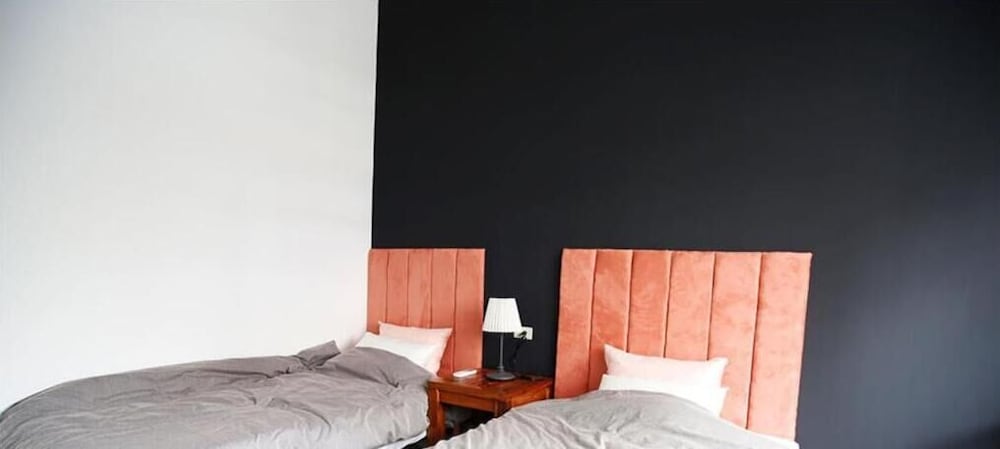 Hotel Lanaihotel & Dormitory