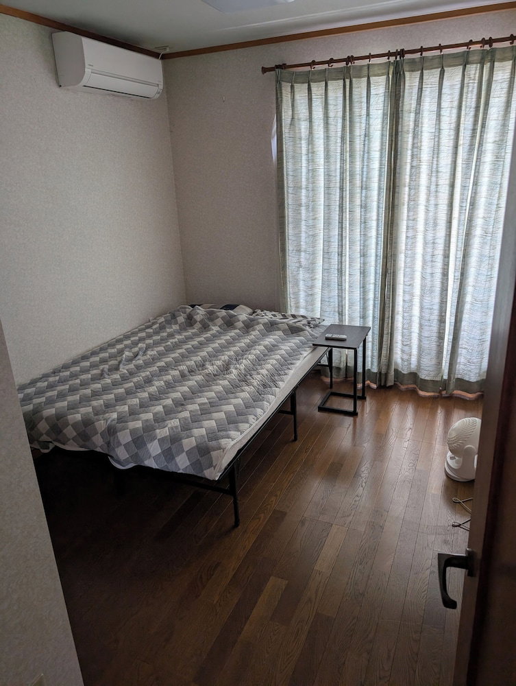Hotel Private Rooms In Togo Beach Side House