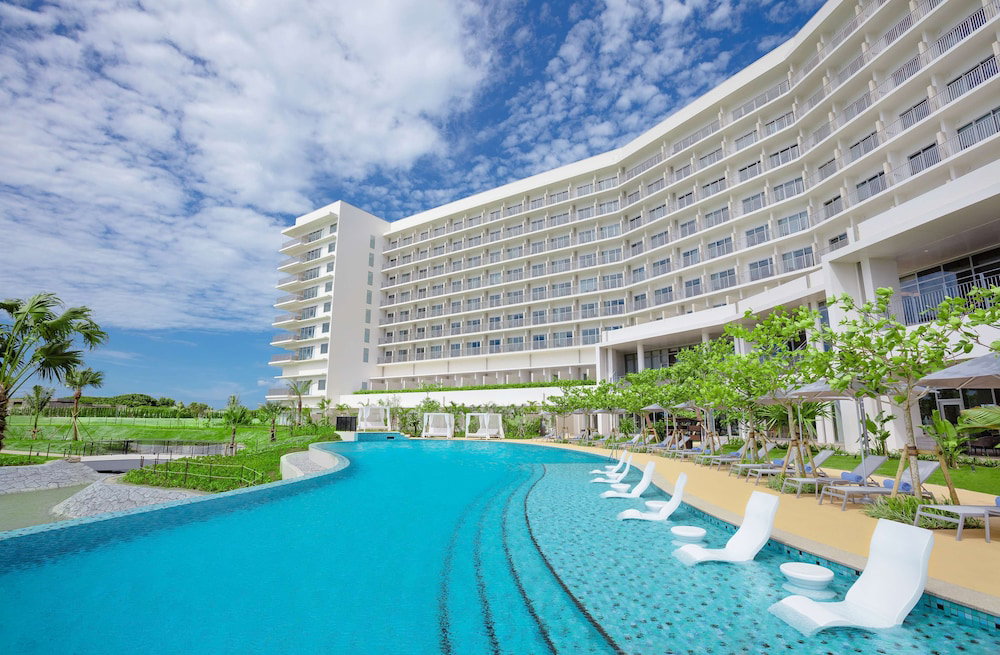 Hotel Hilton Okinawa Sesoko Resort