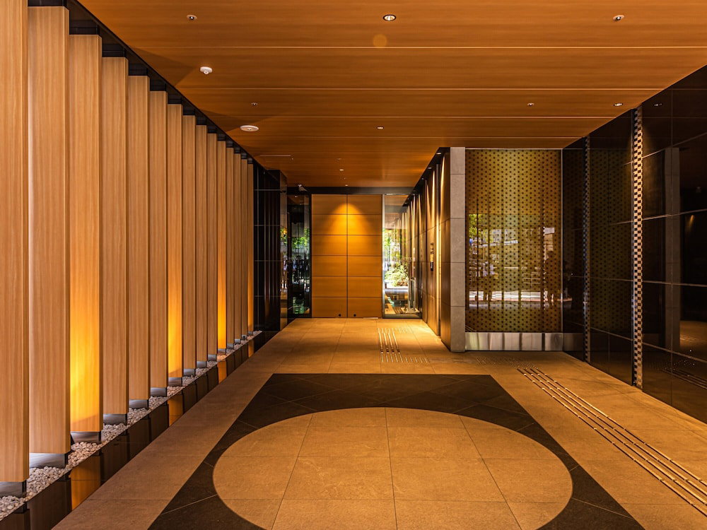 Apa Hotel Shin Osaka Ekimae Tower