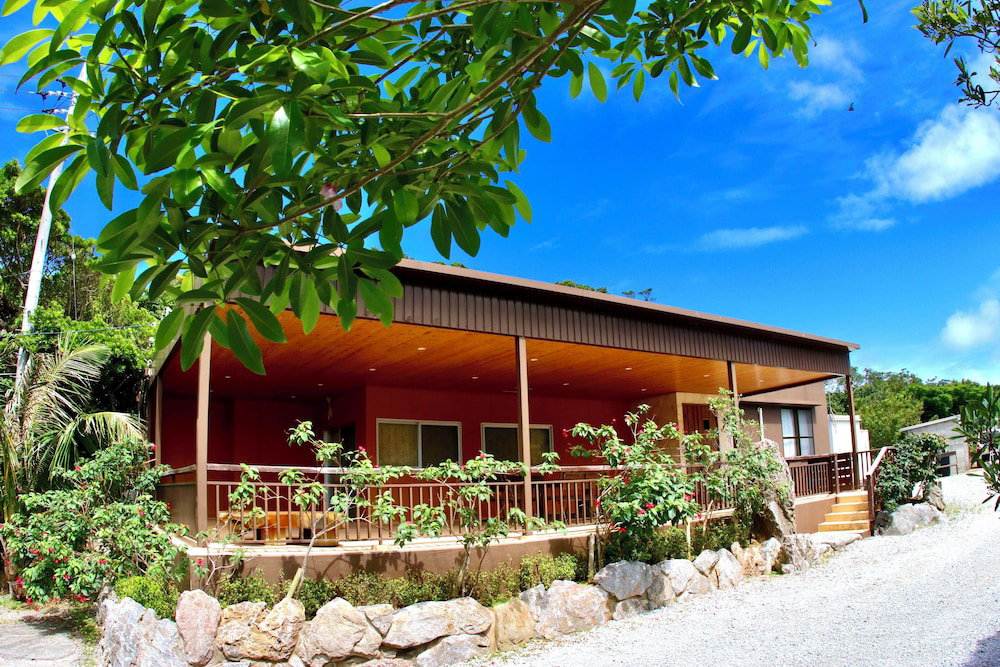 Hotel Churaumi Village Motobu-Fuji-Karst