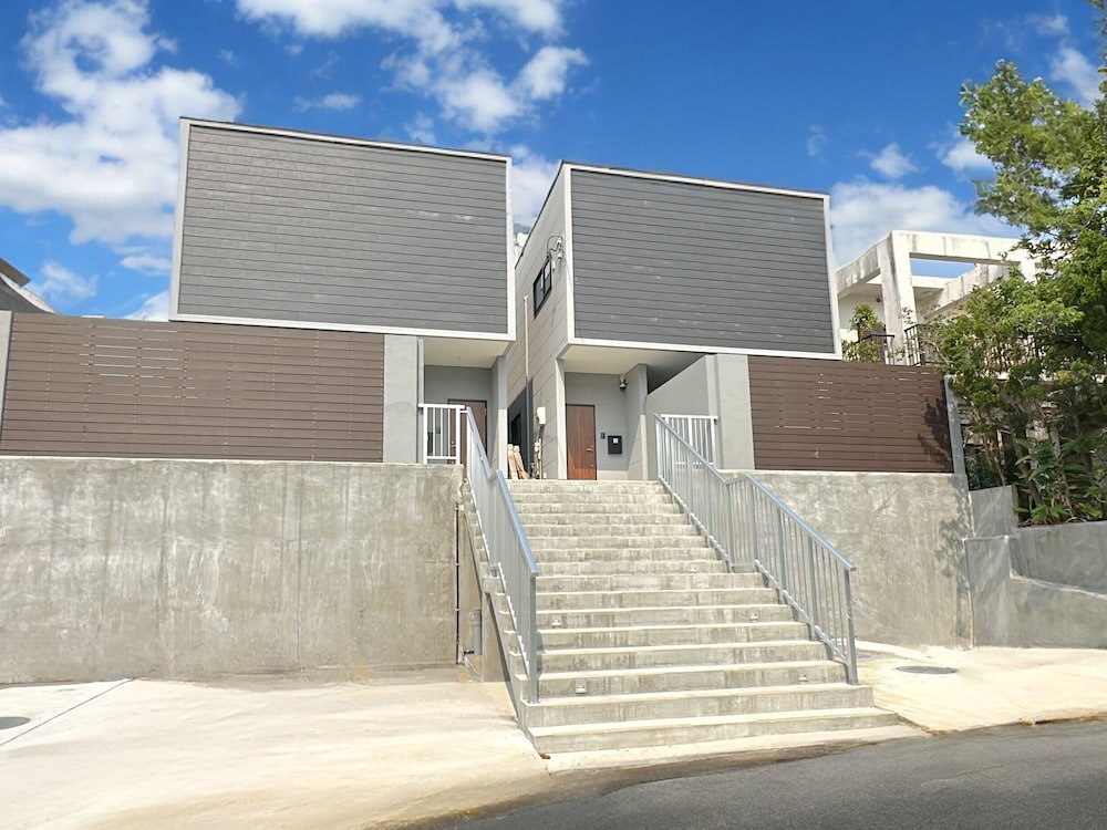Hotel Grandioso Okinawa Pool Villa Onna 13