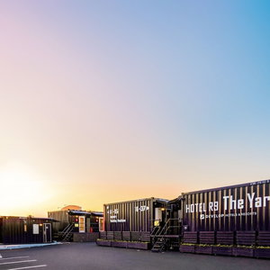 Hotel Hotel R9 The Yard Ota cazare Odacho-oda