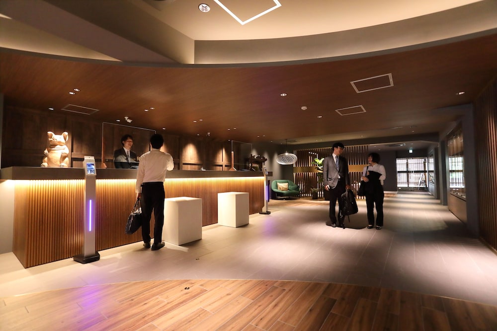 Osaka Corona Hotel