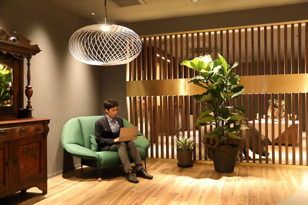 Osaka Corona Hotel