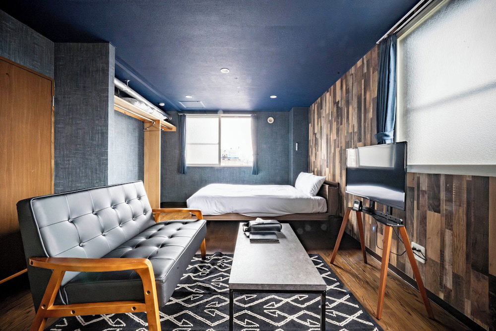 Hotel Silk Court 301