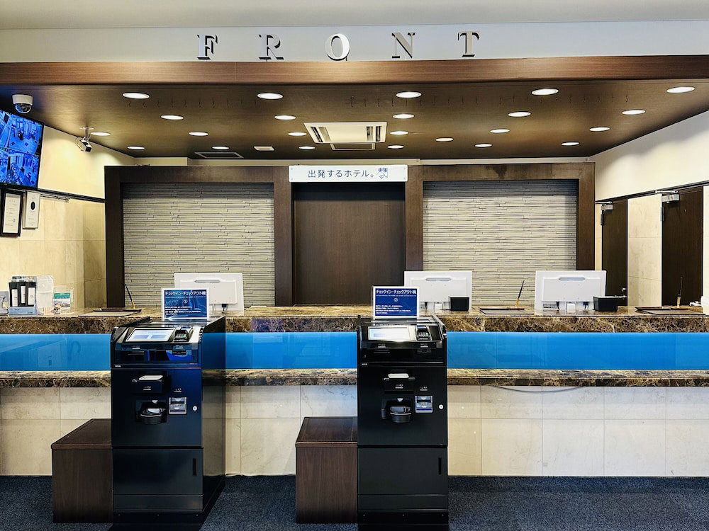 Toyoko Inn Shin Osaka Higashi Mikuni Station