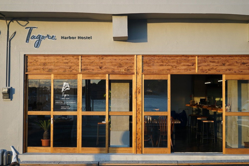 Hotel Tagore Harbor Hostel