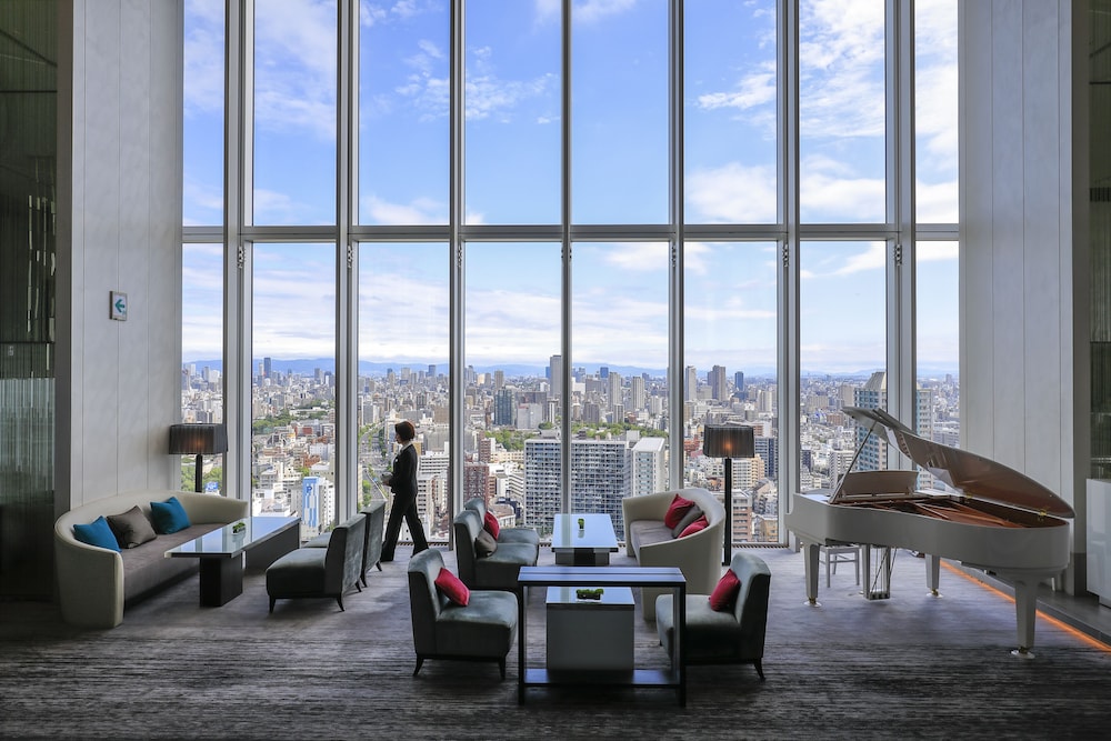 Hotel Osaka Marriott Miyako Hotel