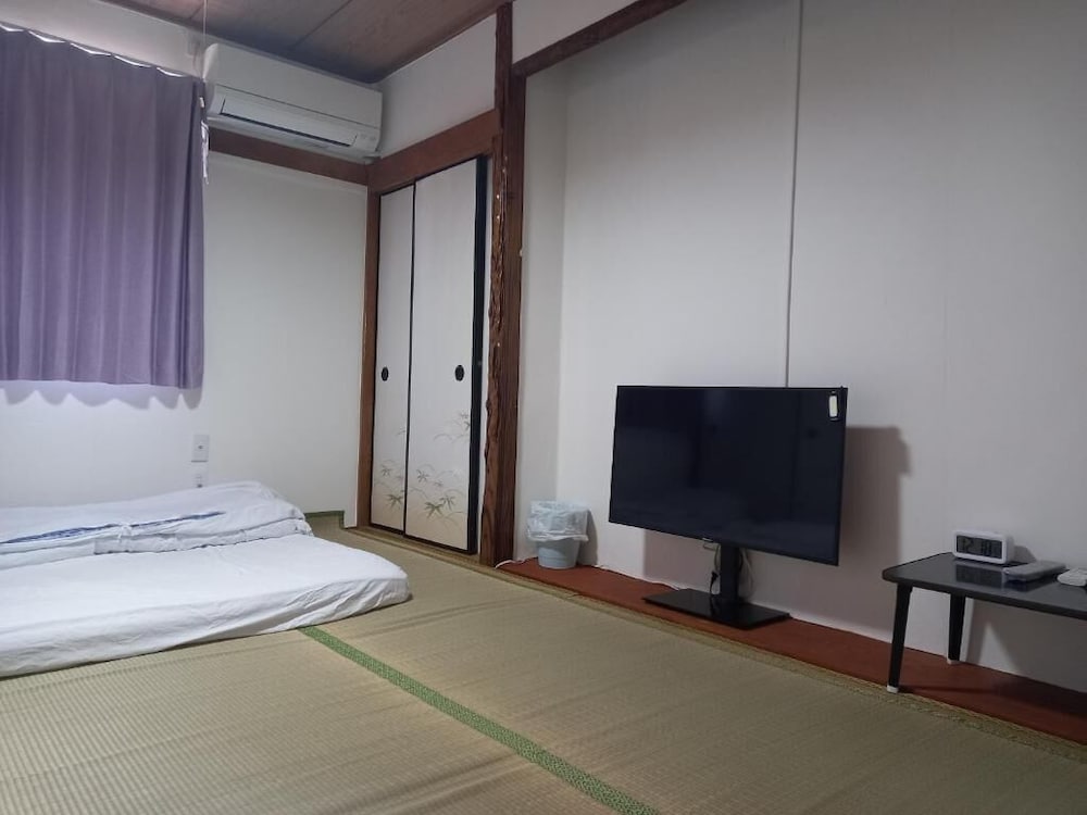 Hotel Lucky House Guest House