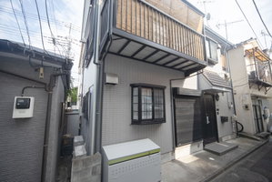 Hotel Kanegafuchi House cazare Urayasu