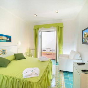 Hotel Hotel La Madonnina cazare Ischia