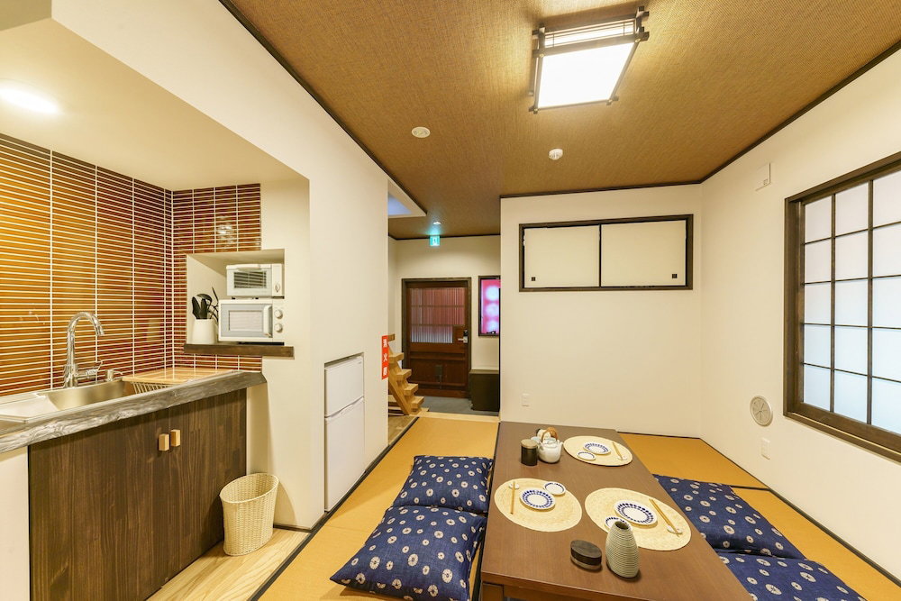 Yadoya Asakusa Sen No Kawa