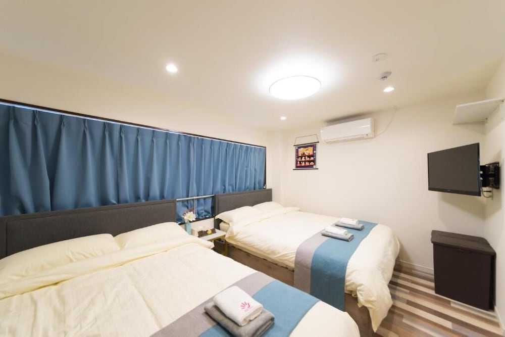 Hotel Highfive Guest House