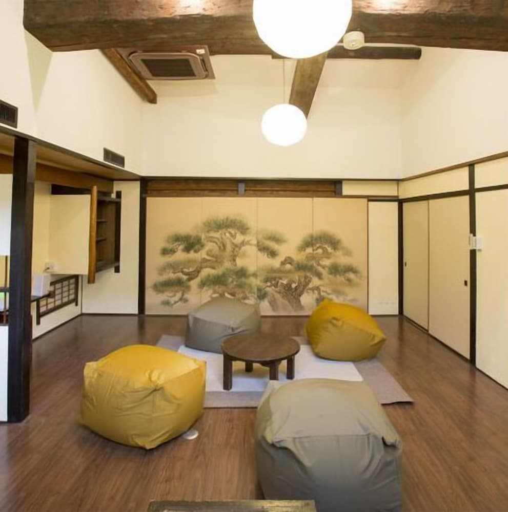 Guesthouse U-En - Hostel