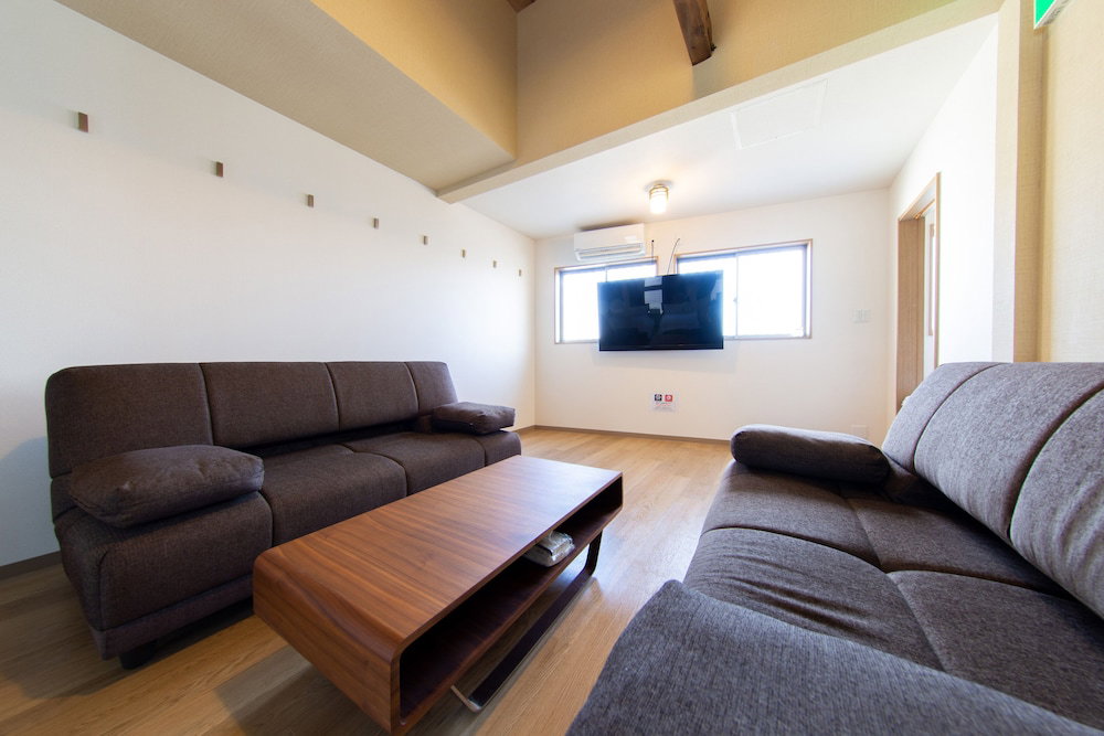 Hotel Guest House Gorilla Villa