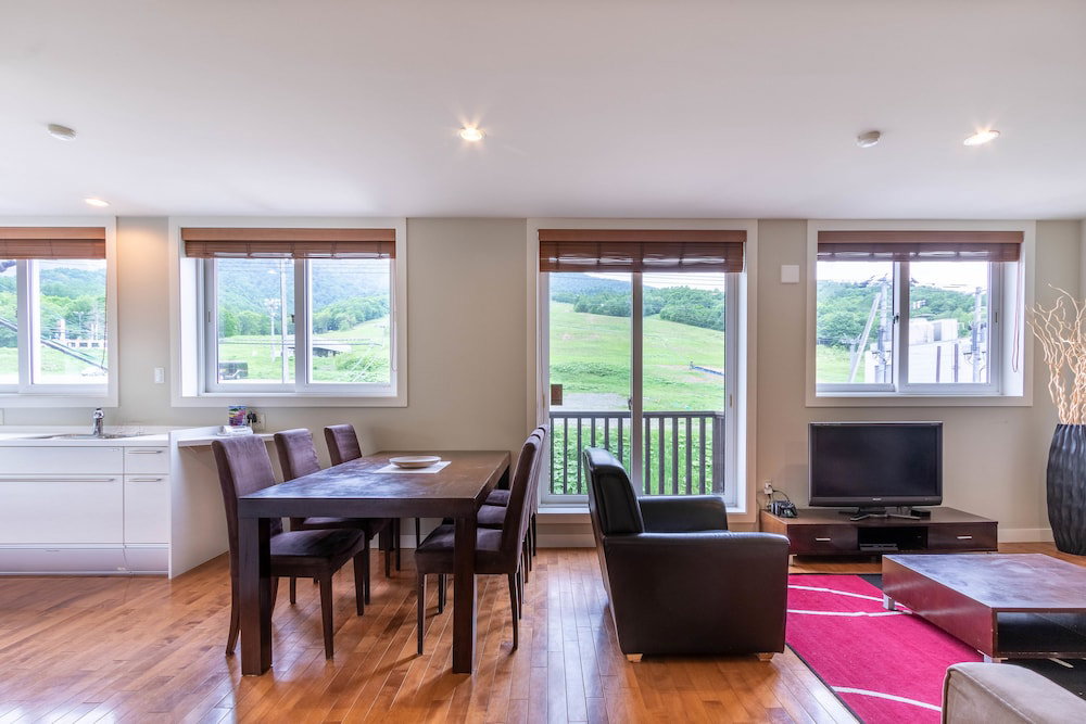 Hotel Furano Fresh Powder Apartments And Chalet