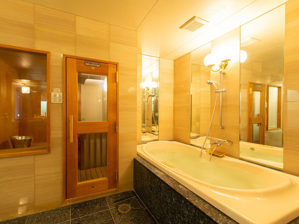New Akan Hotel