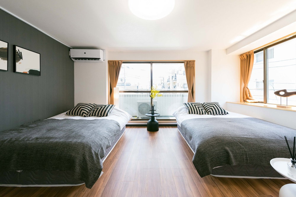 Tora Hotel Komagome C