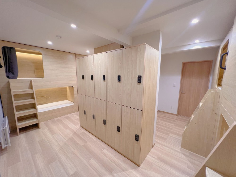 Snowball Hostel