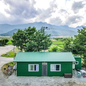 Hotel Furano Log House Farm Resort cazare Furano